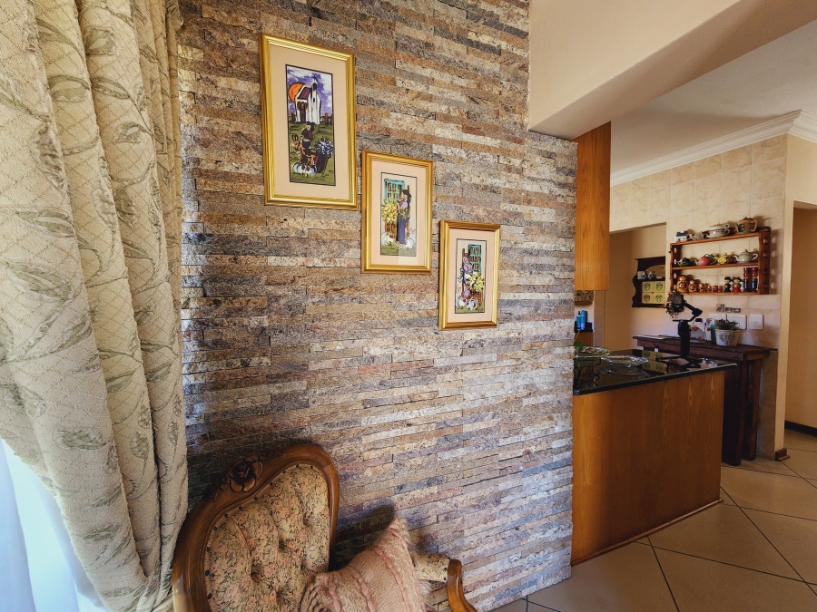 3 Bedroom Property for Sale in Grimbeeck Park North West